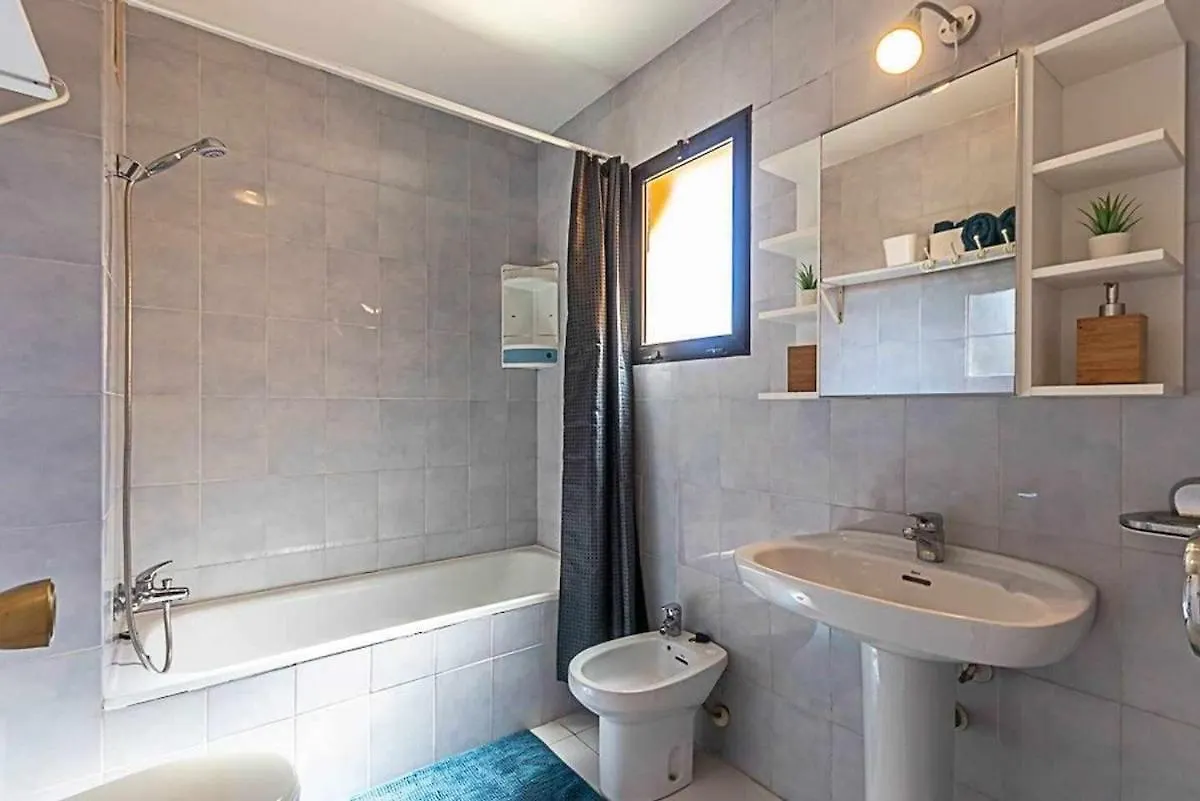 펜션 797 Holiday Rentals - Adosado Para 6 A 1 Min De La Playa Carihuela 토레몰리노스