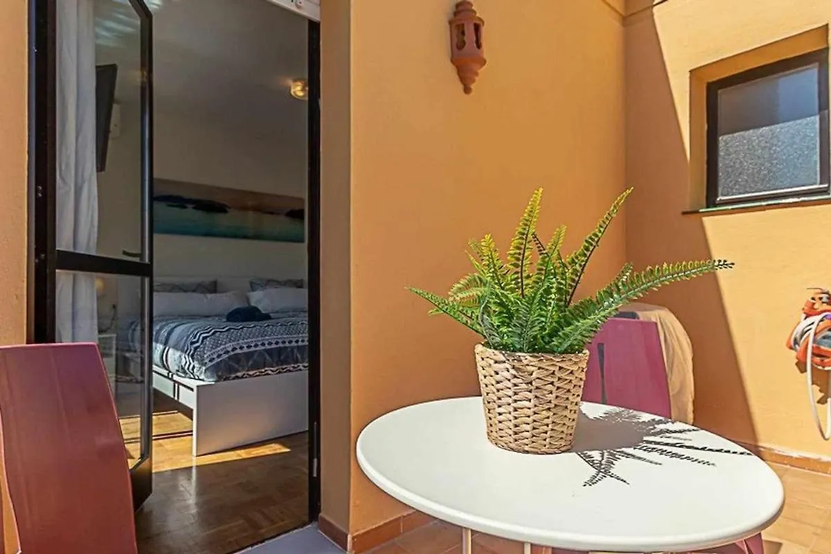 797 Holiday Rentals - Adosado Para 6 A 1 Min De La Playa Carihuela Torremolinos Holiday home